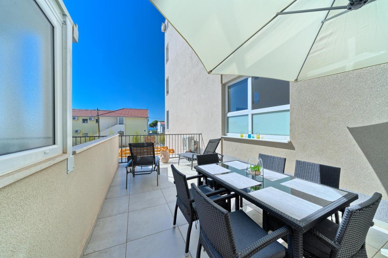 Terrace Apartment Danny Kaštela エクステリア 写真