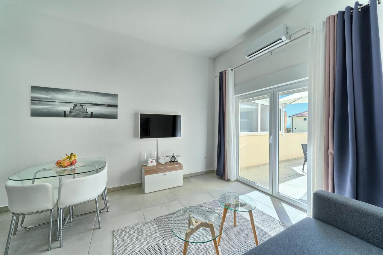 Terrace Apartment Danny Kaštela エクステリア 写真