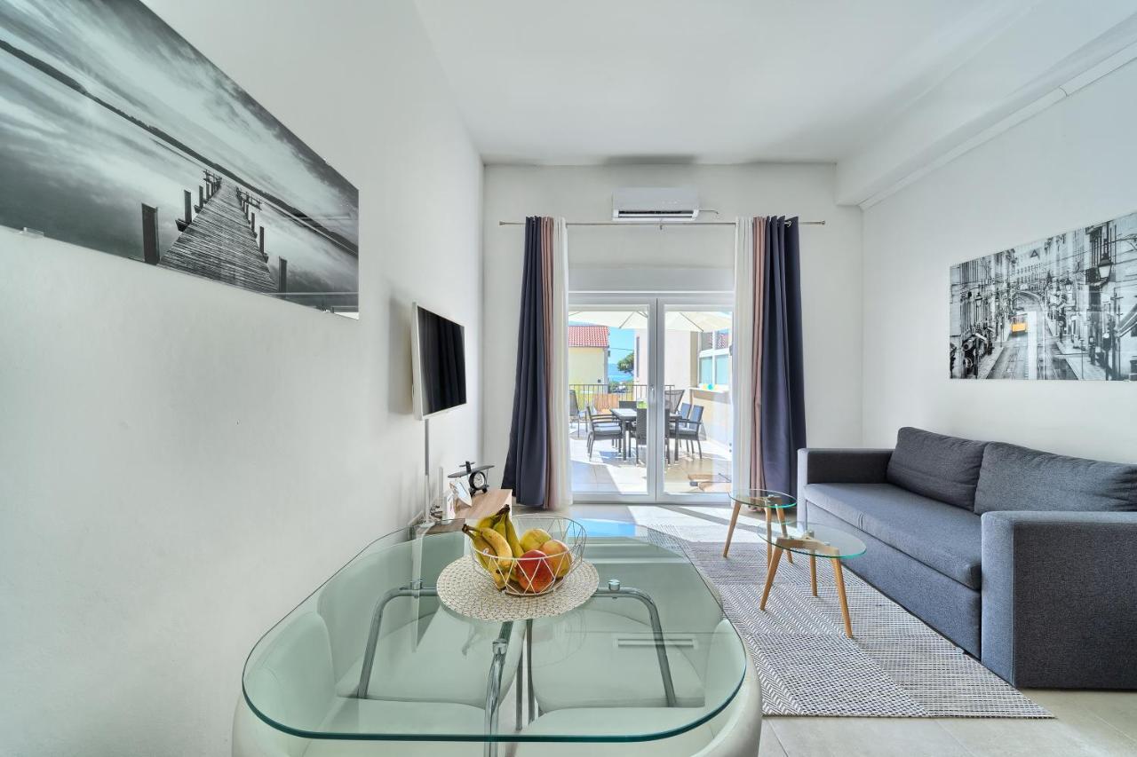 Terrace Apartment Danny Kaštela エクステリア 写真