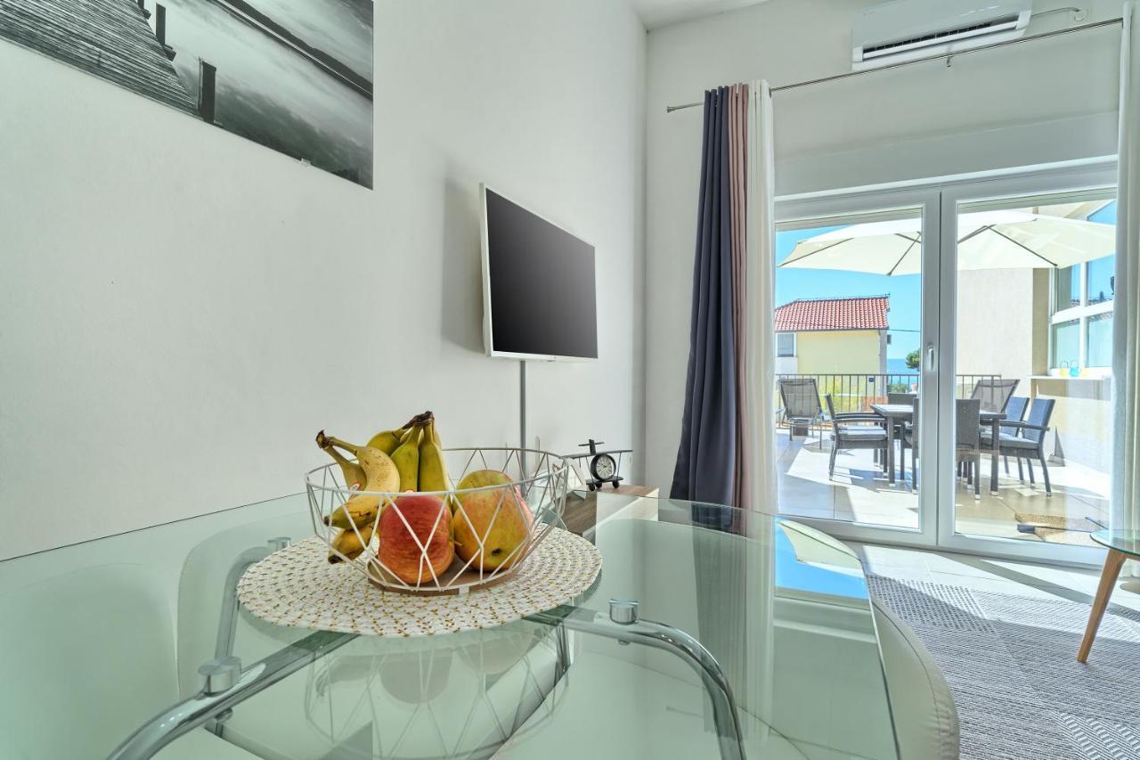 Terrace Apartment Danny Kaštela エクステリア 写真